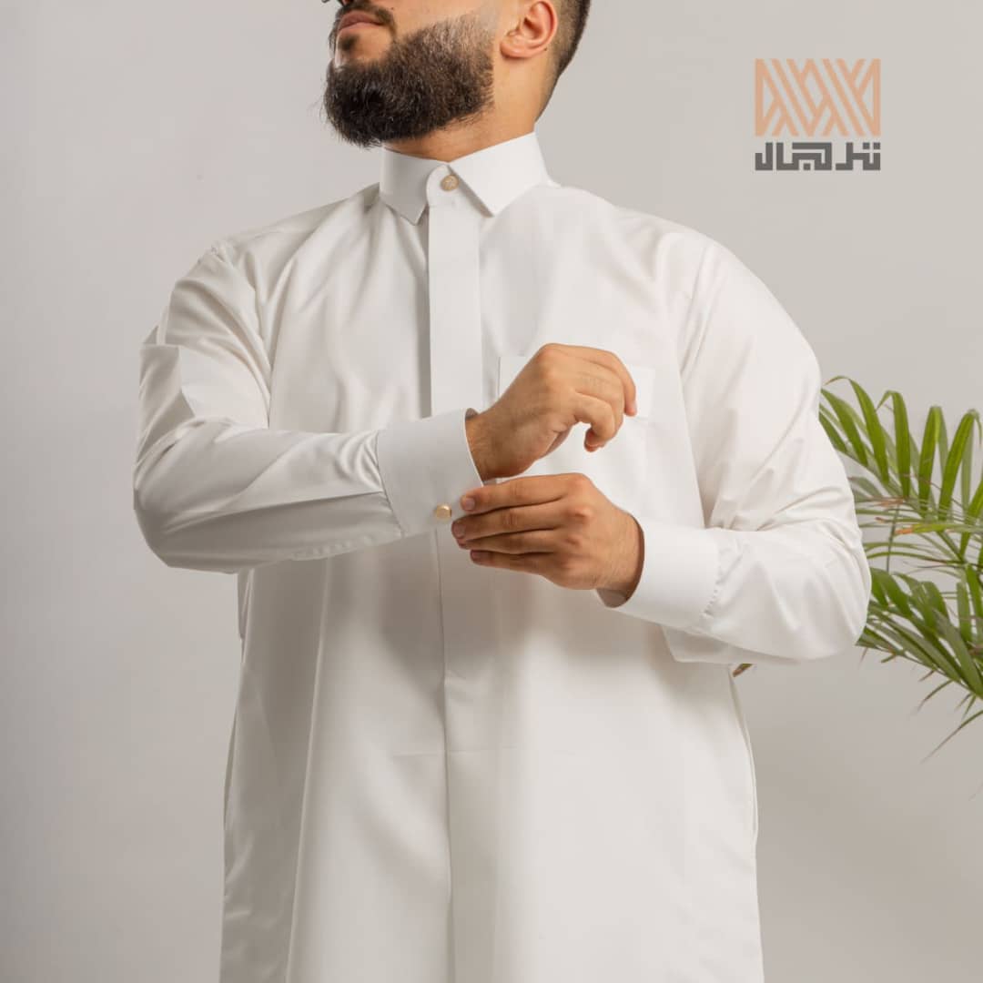 ثوب أبيض